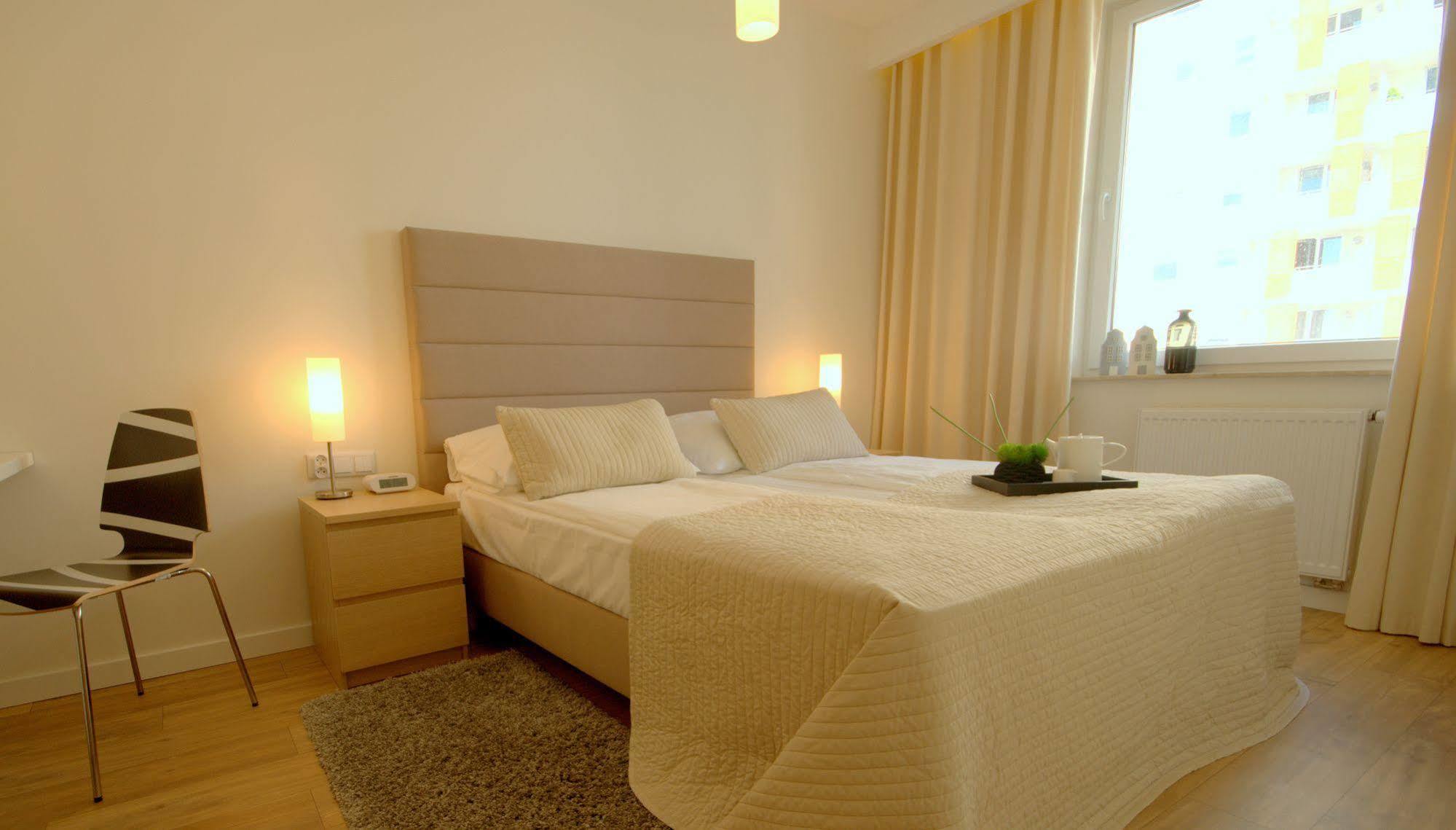 Irs Royal Apartments Apartamenty Irs Trzy Zagle Гданск Екстериор снимка